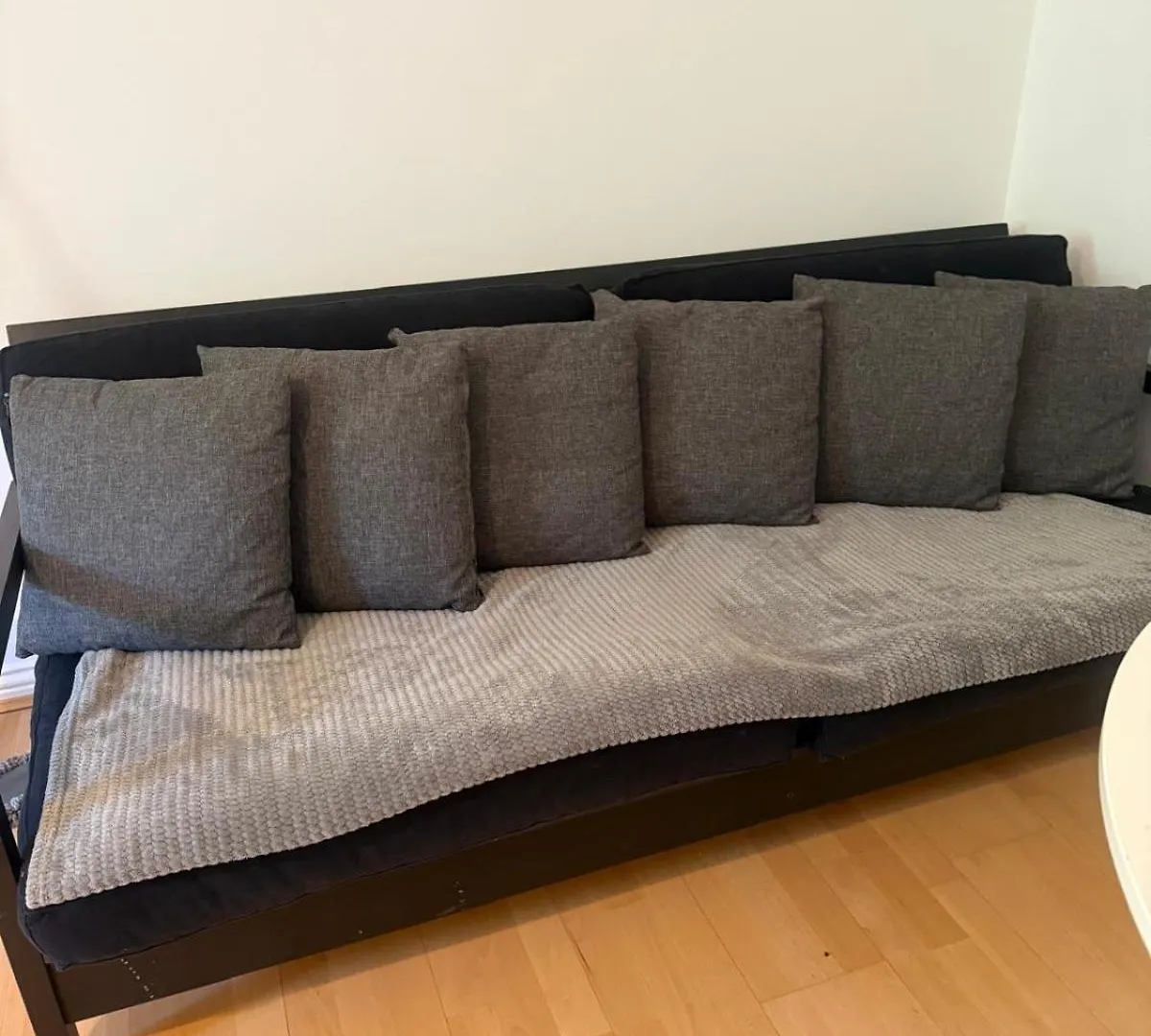 Your London Escape Bright 1 Bed Flat With Parking